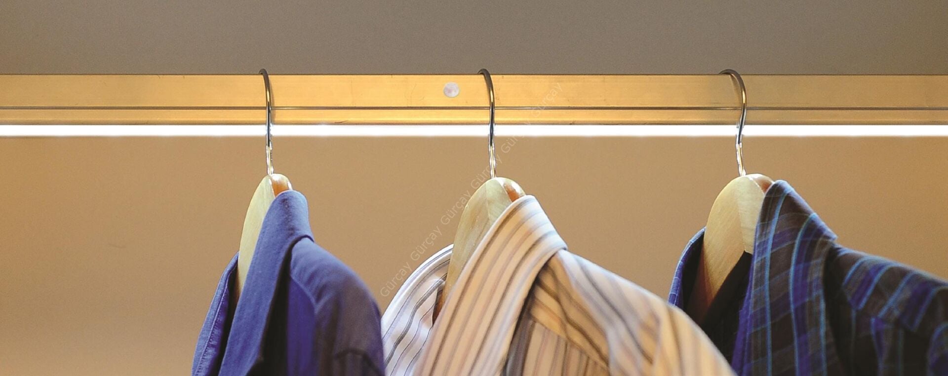 Led Işıklı Dolap Askı Borusu Sensörlü Pilli 61-80cm