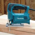Makita 4327 Dekupaj Testere 450W Devir Ayarlı